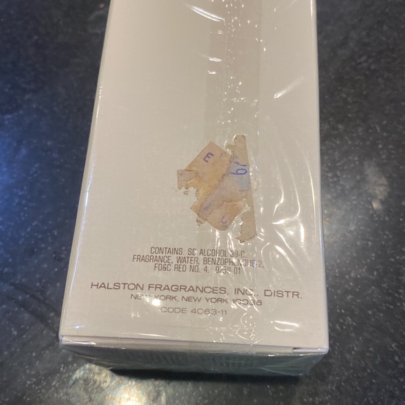 Vintage Halston cologne sealed, never opened - Picture 5 of 7